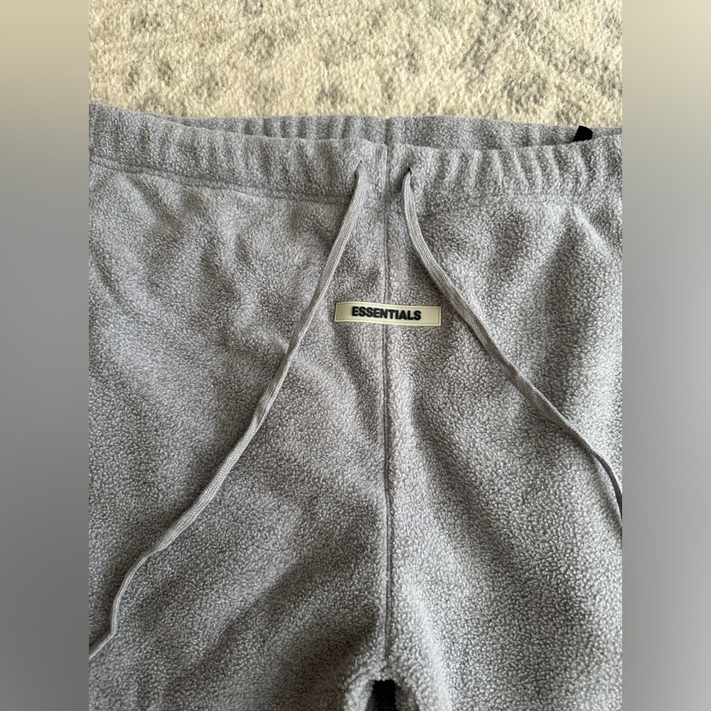 essentials fear of god sweatpants